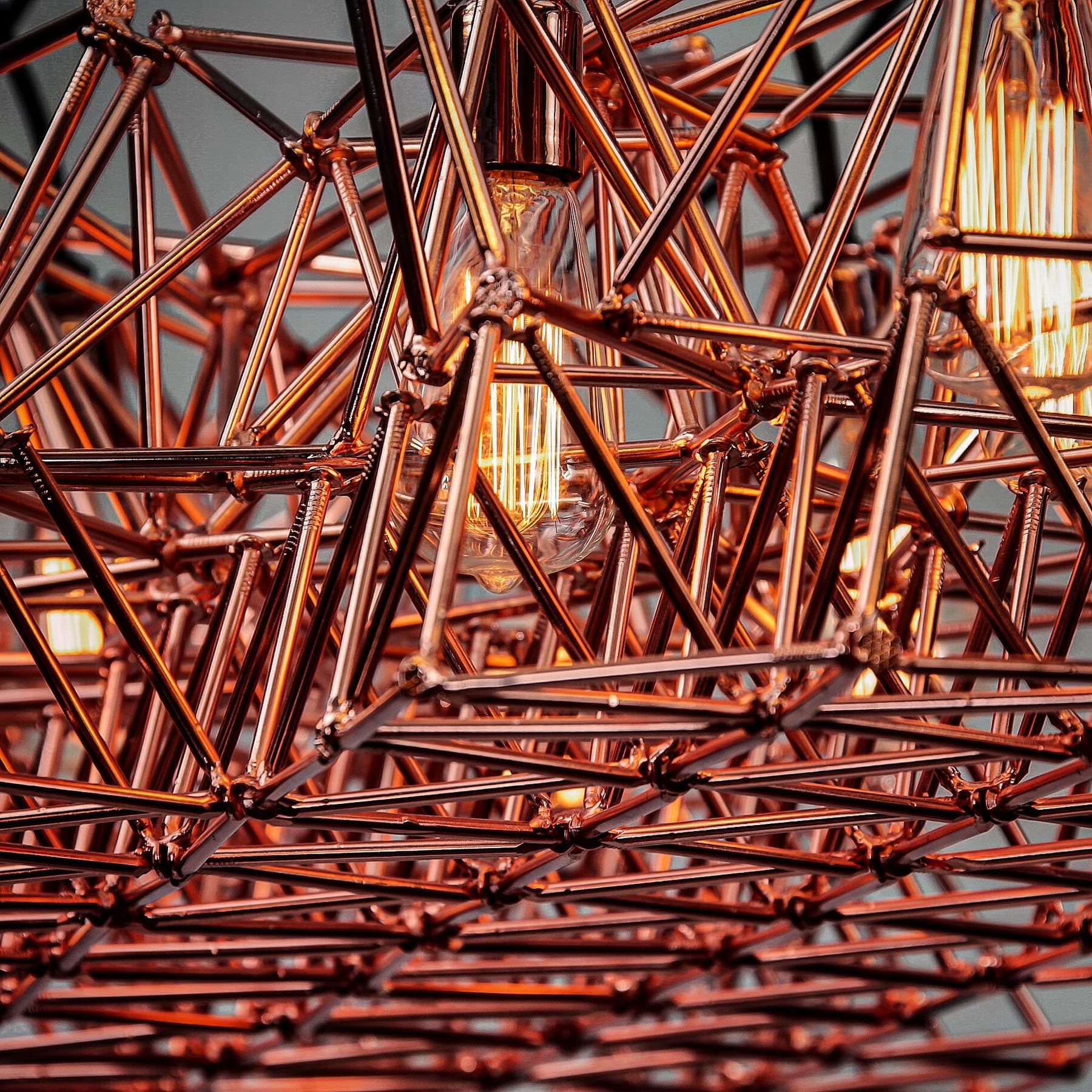 Lustre Tetraedro Cobre — view 2
